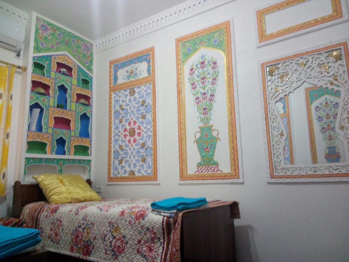 Al Hilol Guesthouse Buchara Exterior foto